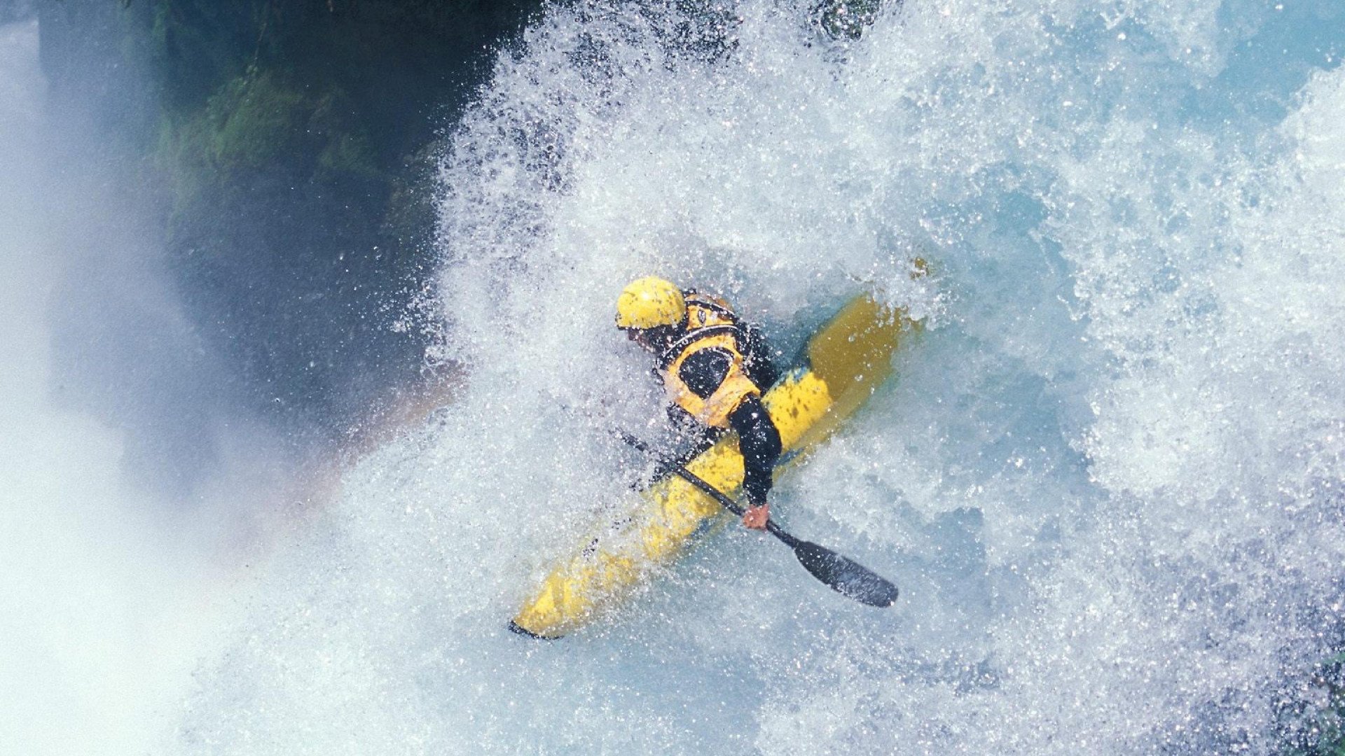 “极速逆袭：惊心动魄的超车瞬间”，极速突袭全本免费阅读