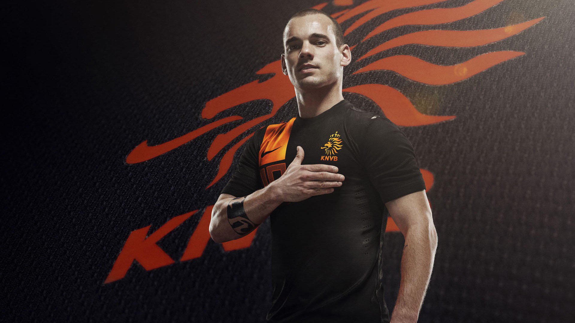 中国足球传统文化融入现代设计元素，彰显特色，足球文化底蕴